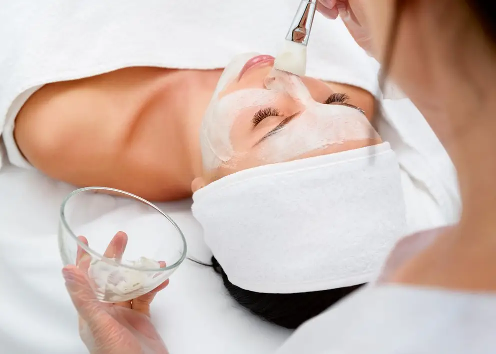 Produkte und Behandlungen BASIS